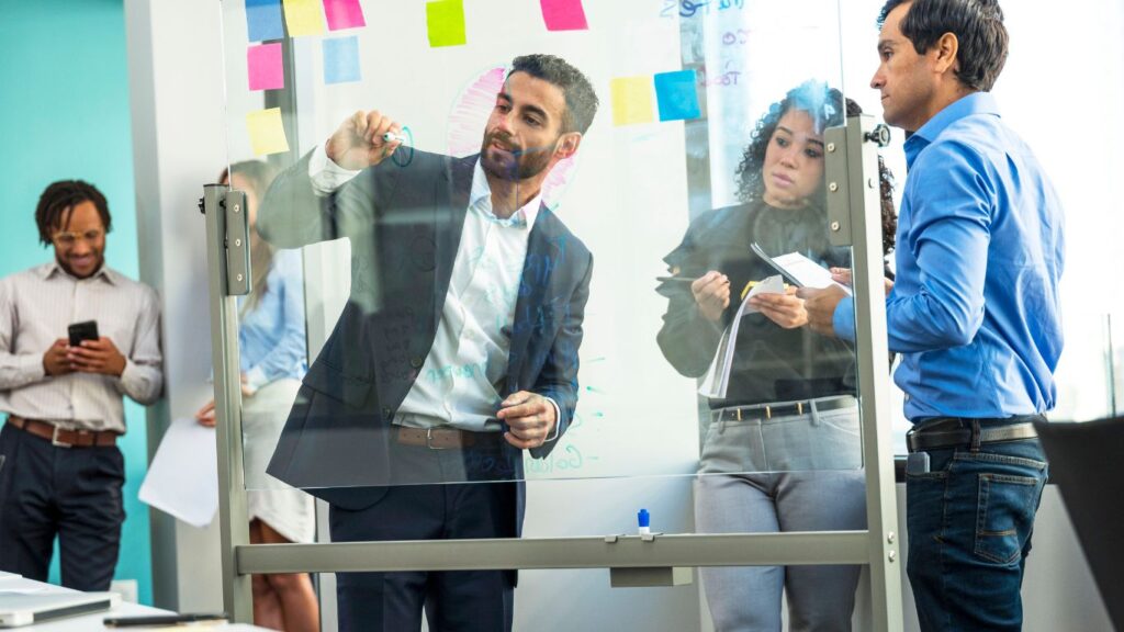 Comunicación, liderazgo y adaptabilidad