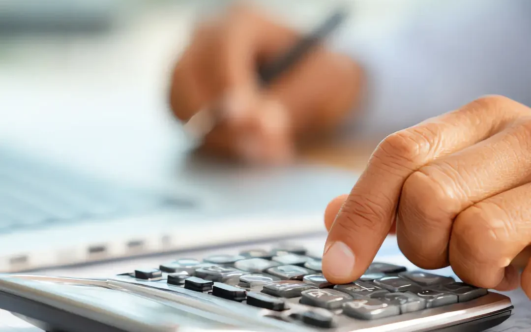 Cálculo de Utilidades en Ecuador 2026: Guía Completa de Fechas, Montos y Beneficiarios