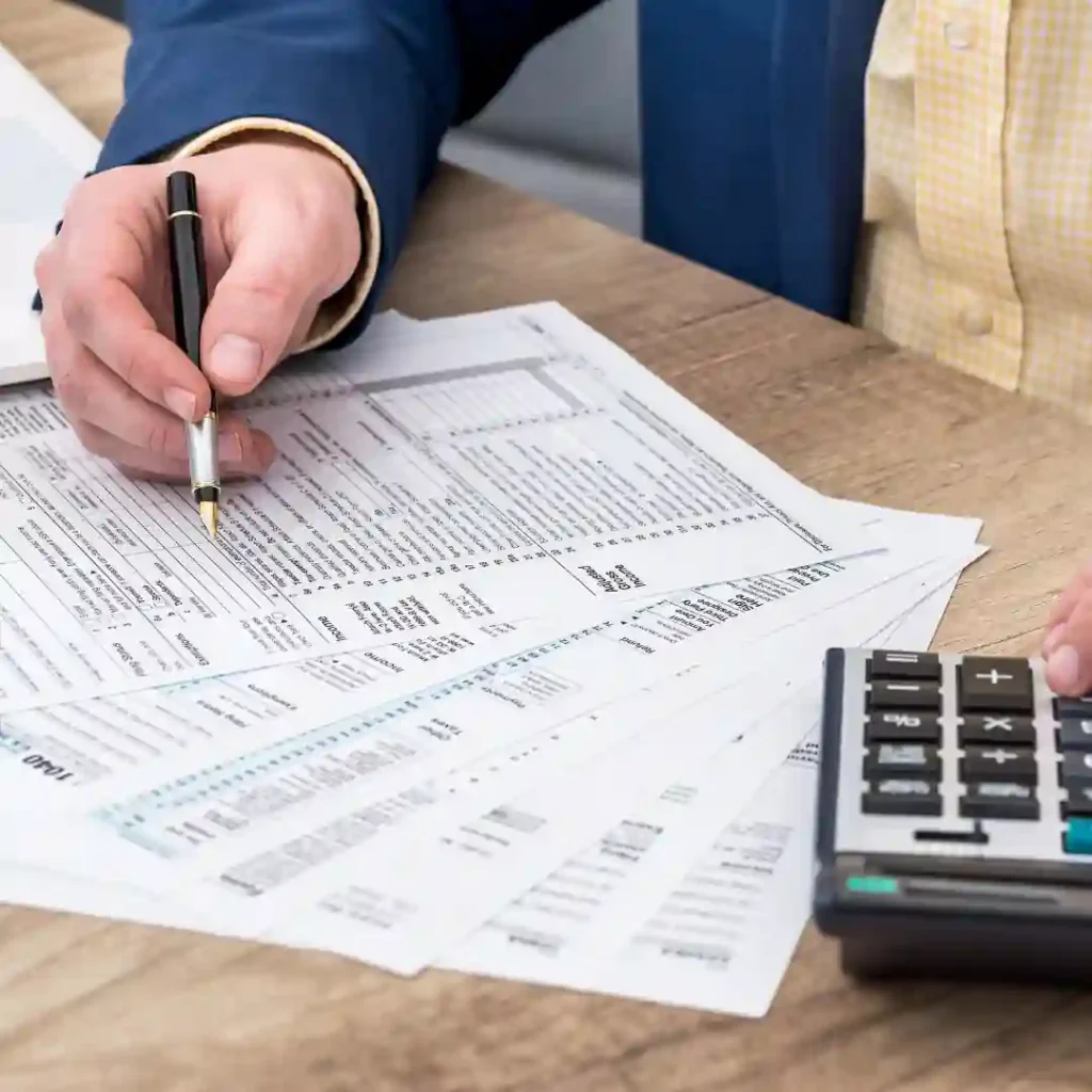 Impuesto a la Renta Ecuador 2025-2026: Tabla, Cálculo y Guía SRI