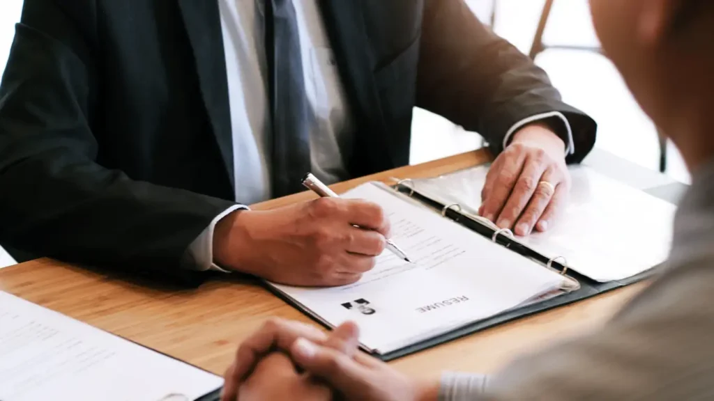 Acuerdo Ministerial MDT-2026-059: Modernización Laboral y Jornada Eficiente en Ecuador